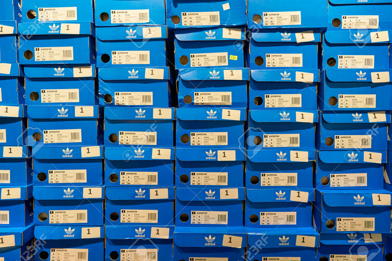 adidas china size vector