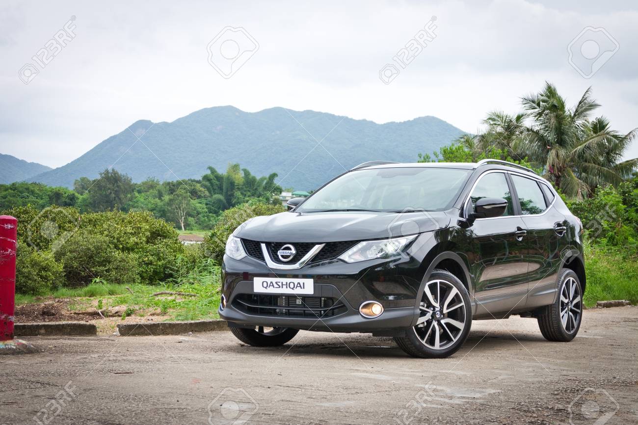 Nissan Qashqai Test >> Hong Kong China June 5 2014 Nissan Qashqai Test Drive On Nissan Qashqai Test >> Hong Kong China June 5 2014 Nissan Qashqai Test Drive On