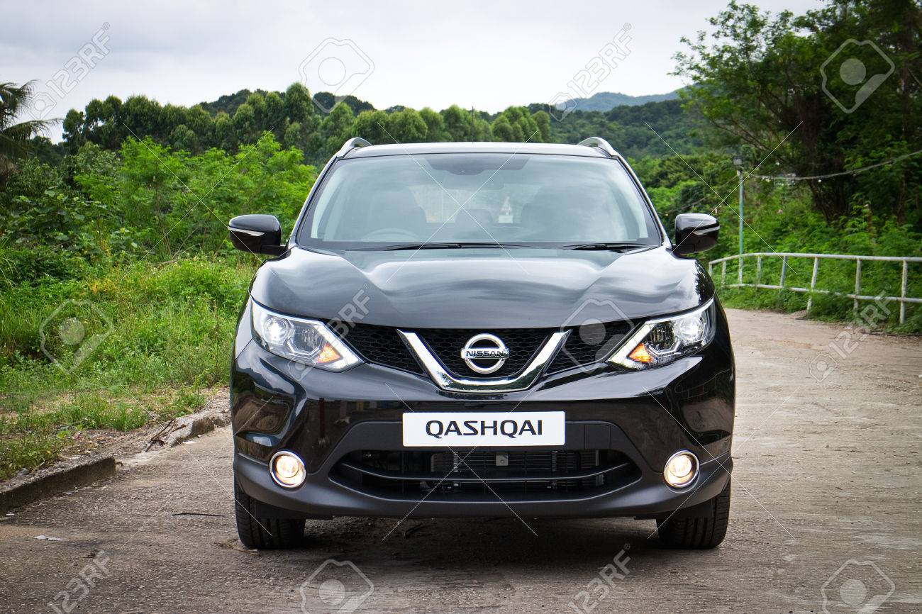 Nissan Qashqai Test >> Hong Kong China June 5 2014 Nissan Qashqai Test Drive On Nissan Qashqai Test >> Hong Kong China June 5 2014 Nissan Qashqai Test Drive On