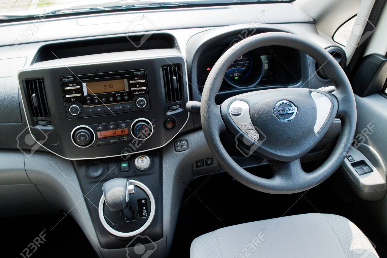 nv200 interior
