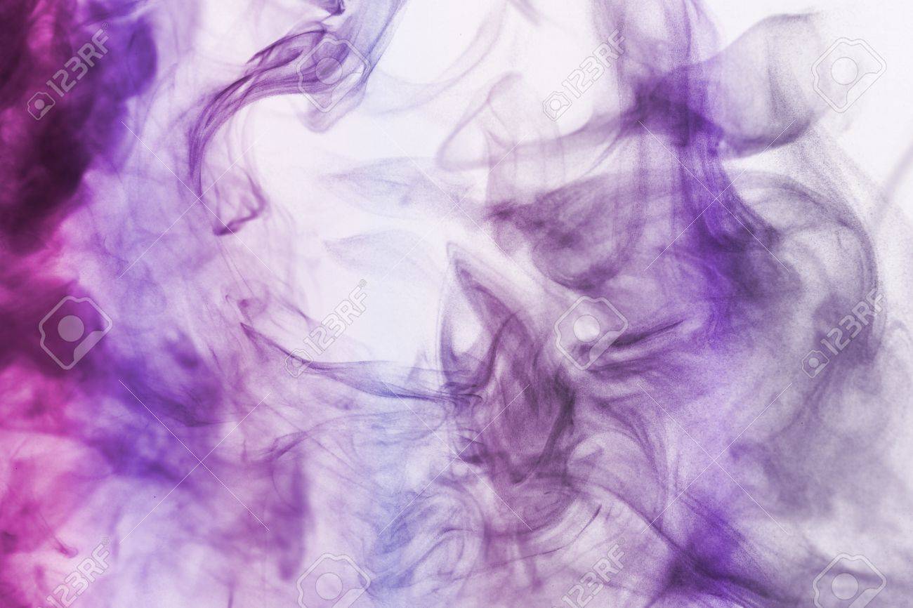 抽象的な青と紫の煙の背景 の写真素材 画像素材 Image