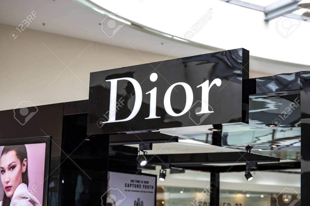 dior mall