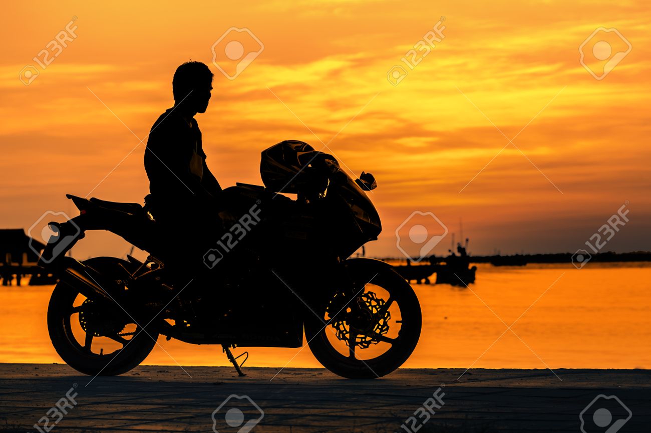 Motorrad sonnenuntergang