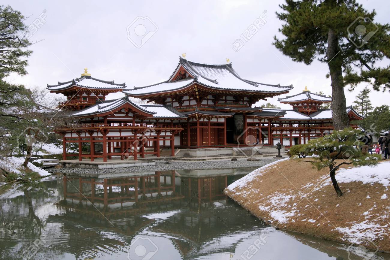 宇治平等院鳳凰堂 の写真素材 画像素材 Image