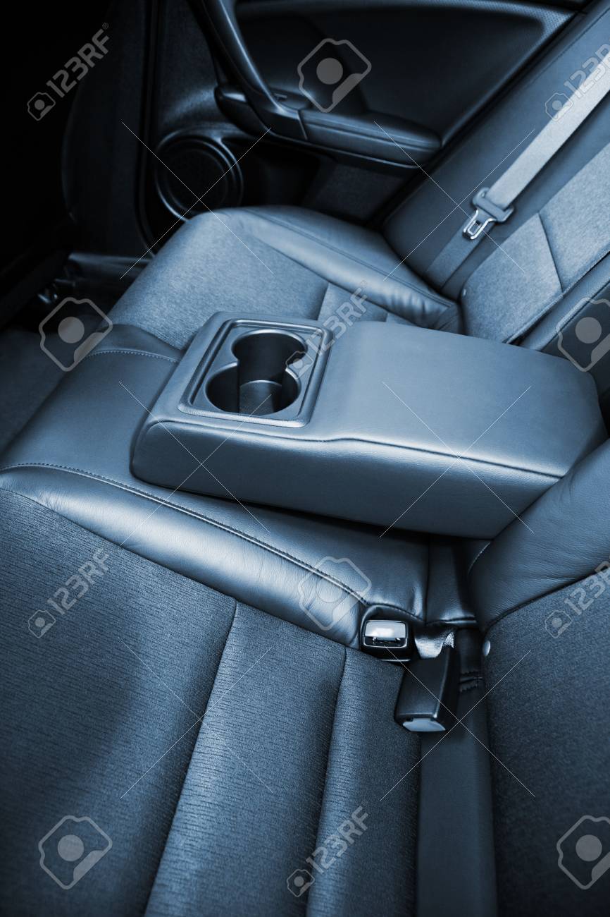 Schöne Leder-Interieur Des Modernen Autos Lizenzfreie Fotos, Bilder ... Schöne Leder-Interieur Des Modernen Autos Lizenzfreie Fotos, Bilder ...