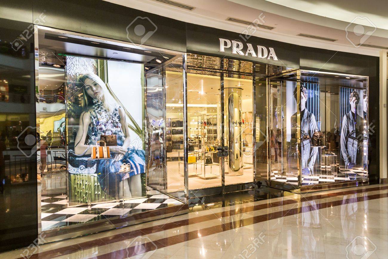 prada boutique