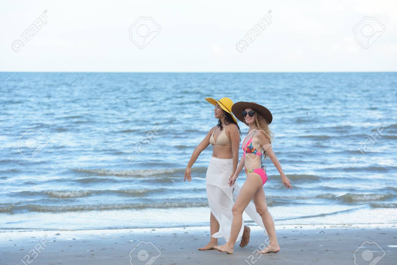 Watch How to Have Fun at the Beach video Watch How to Have Fun at the Beach video