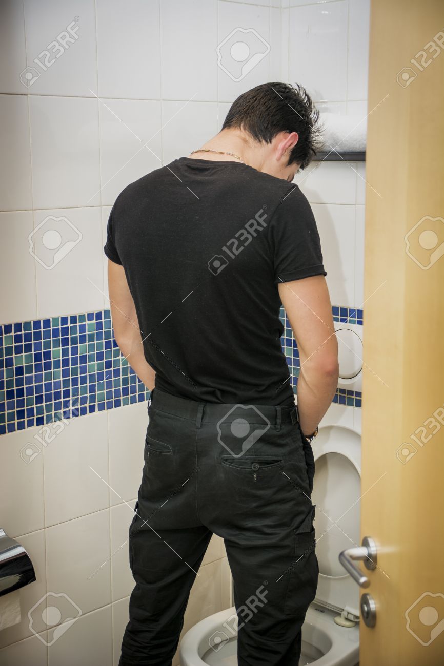 STEFANO CAVORETTOAmateur Black Men Peeing Gay Fetish pic