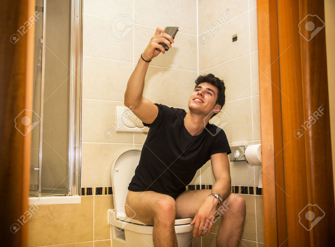 Male Bathroom Cam Male Bathroom Cam