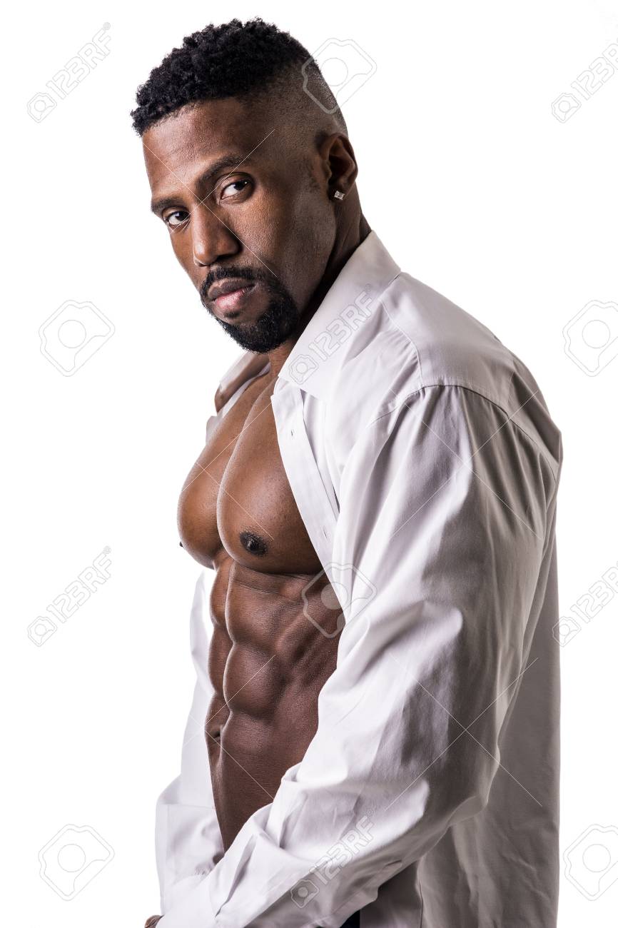 African American Bodybuilder Mann Tragen Jeans Und Offenem Hemd Auf Nackten Muskulosen Oberkorper Isoliert Auf Weissem Hintergrund Lizenzfreie Fotos Bilder Und Stock Fotografie Image 69846803