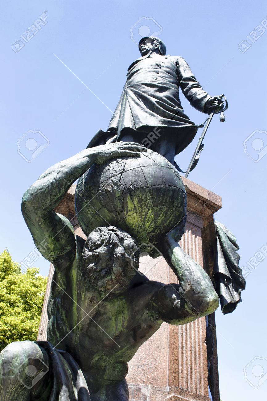 ベルリンのティーアガルテンのオットー フォン ビスマルクの像 の写真素材 画像素材 Image