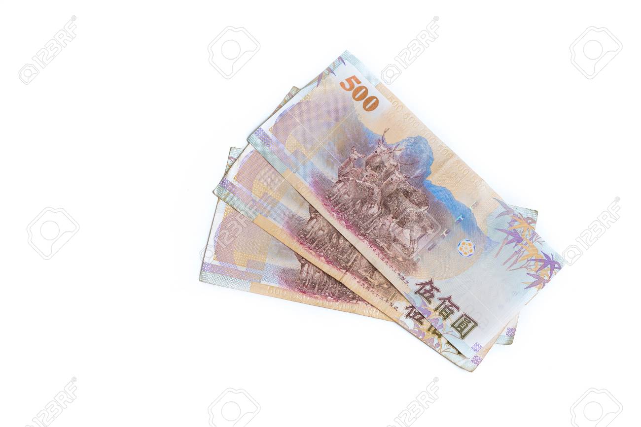 새로운 대만 달러 현금 흰색 Backuground에 격리를 닫습니다. 로열티 무료 사진, 그림, 이미지 그리고 스톡포토그래피.  Image 38388668