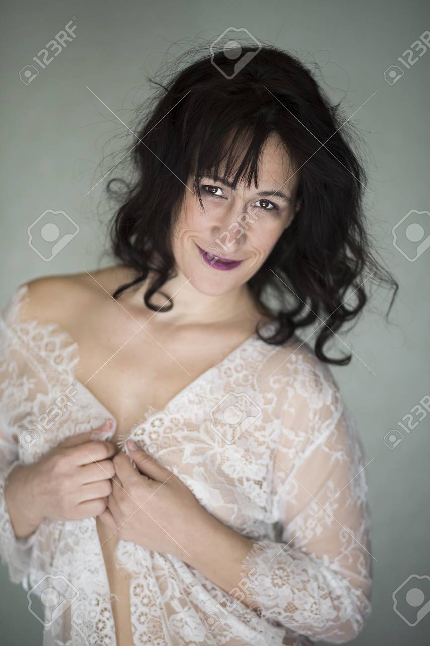 Robert Brown StockPhoto Of A Very Attractive Adult Woman