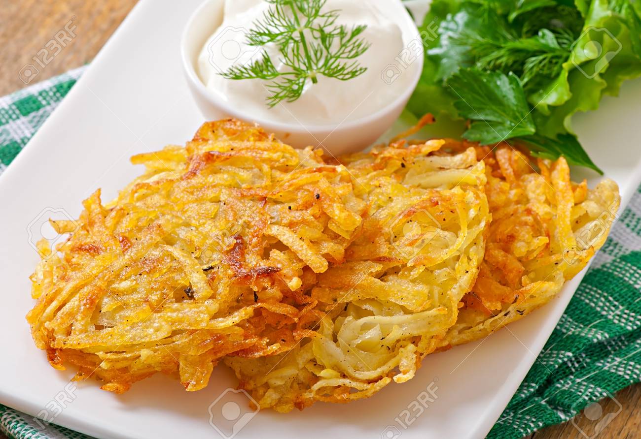 Fragrant potato with sour cream in the oven: satisfying and tasty 46 Fragrant potato with sour cream in the oven: satisfying and tasty 63