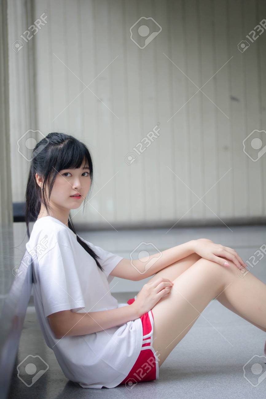 pretty and teen japanese hd photo