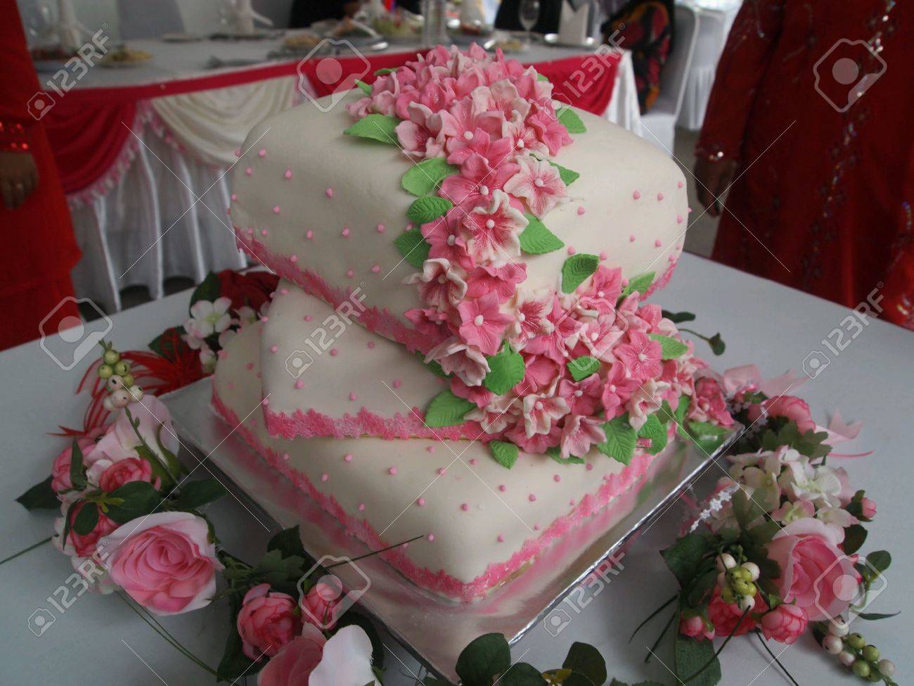 Pink And White 3 Tiers Wedding Cake Stock Photo Picture And Royalty