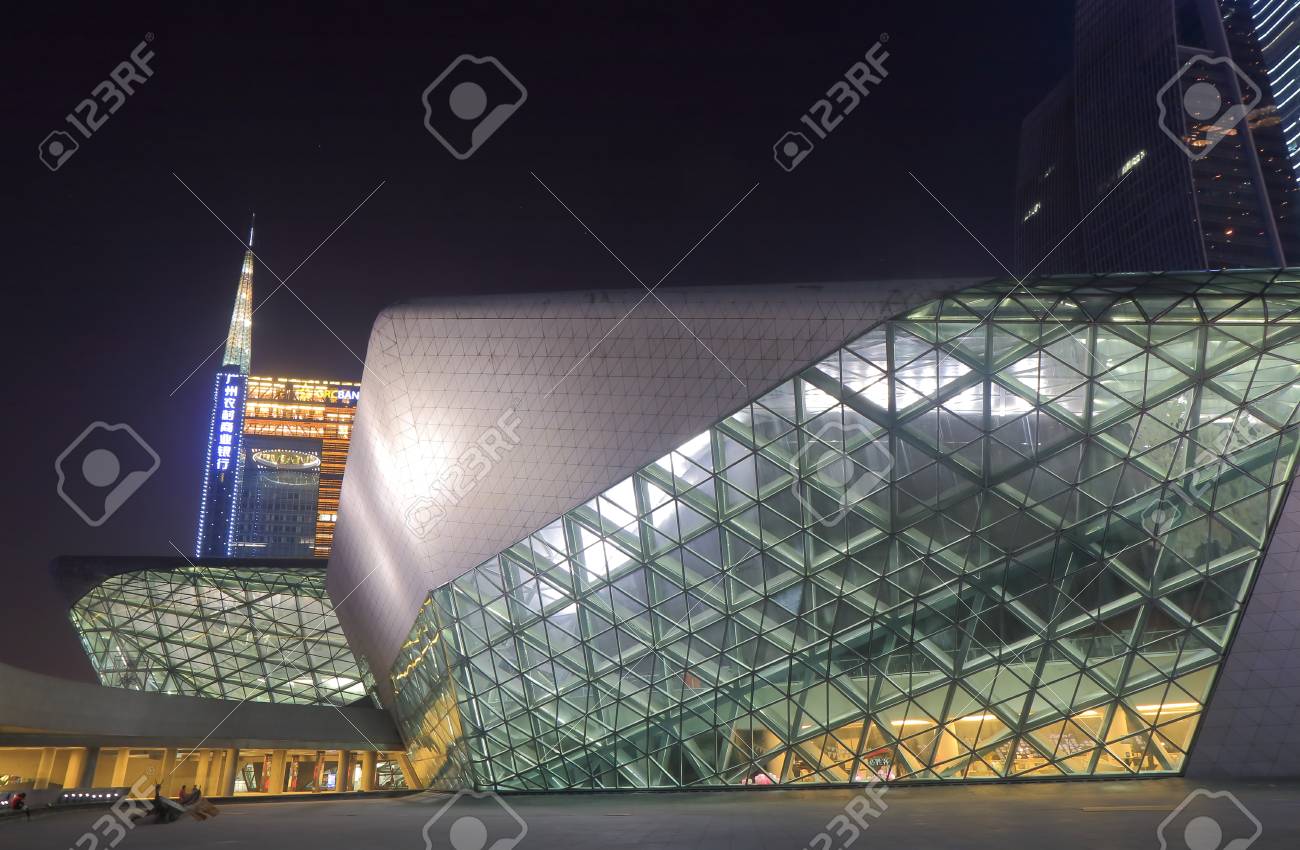 広州中国 16 年 11 月 13 日 現代建築の広州オペラハウス の写真素材 画像素材 Image