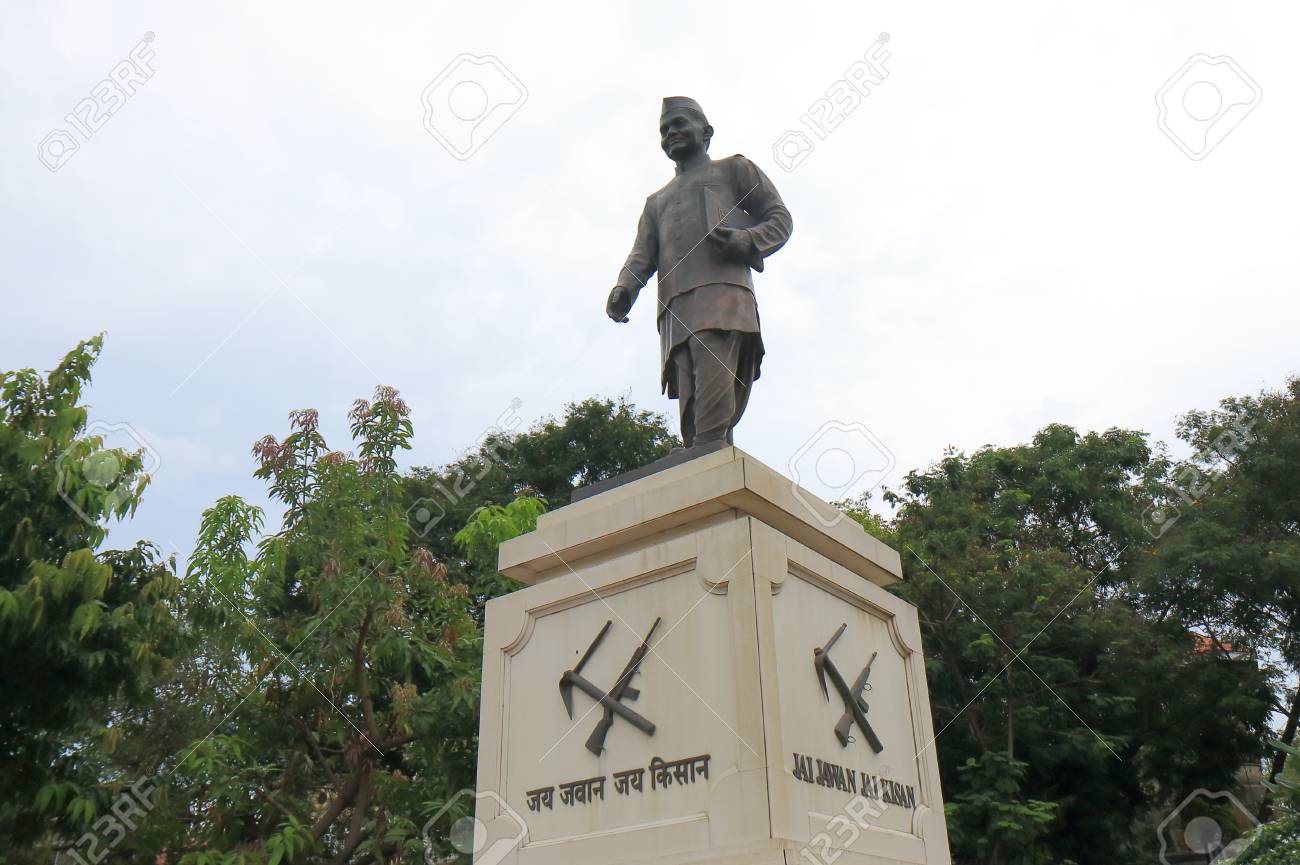 Mumbai India October 11 2017 Jai Jawan Jai Kisan Statue In