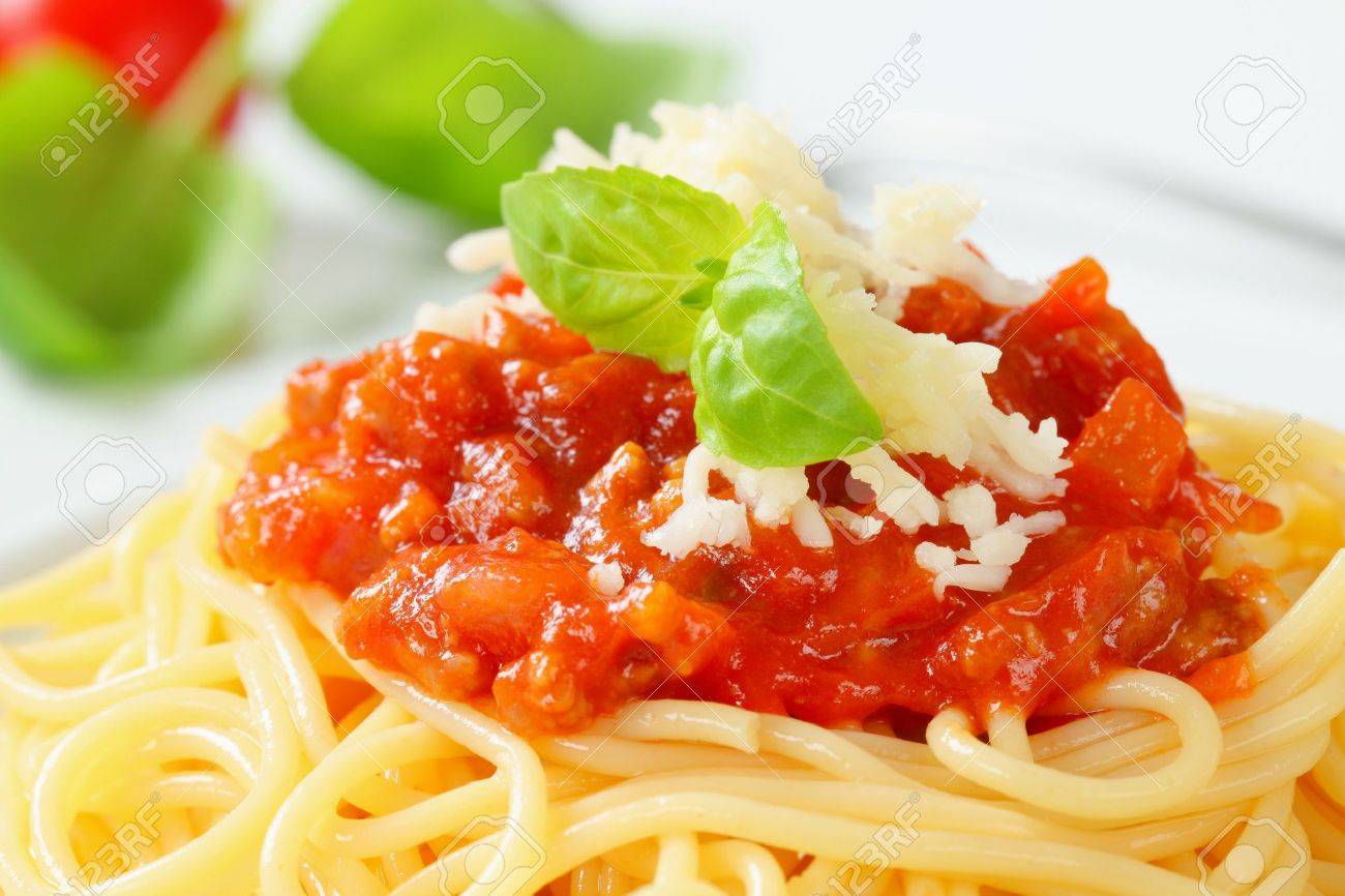 Spaghetti with meat-based tomato sauce and cheese - 18396926 Spaghetti with meat-based tomato sauce and cheese - 18396926