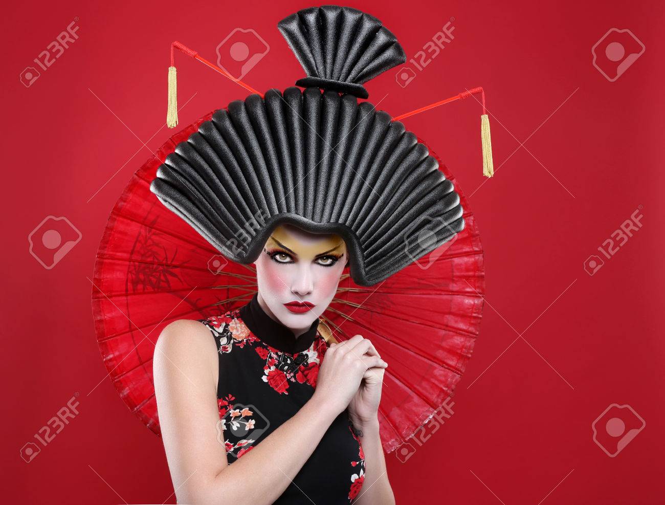 芸者ガールの現代的な美しさの概念 の写真素材 画像素材 Image 芸者ガールの現代的な美しさの概念 の写真素材 画像素材 Image
