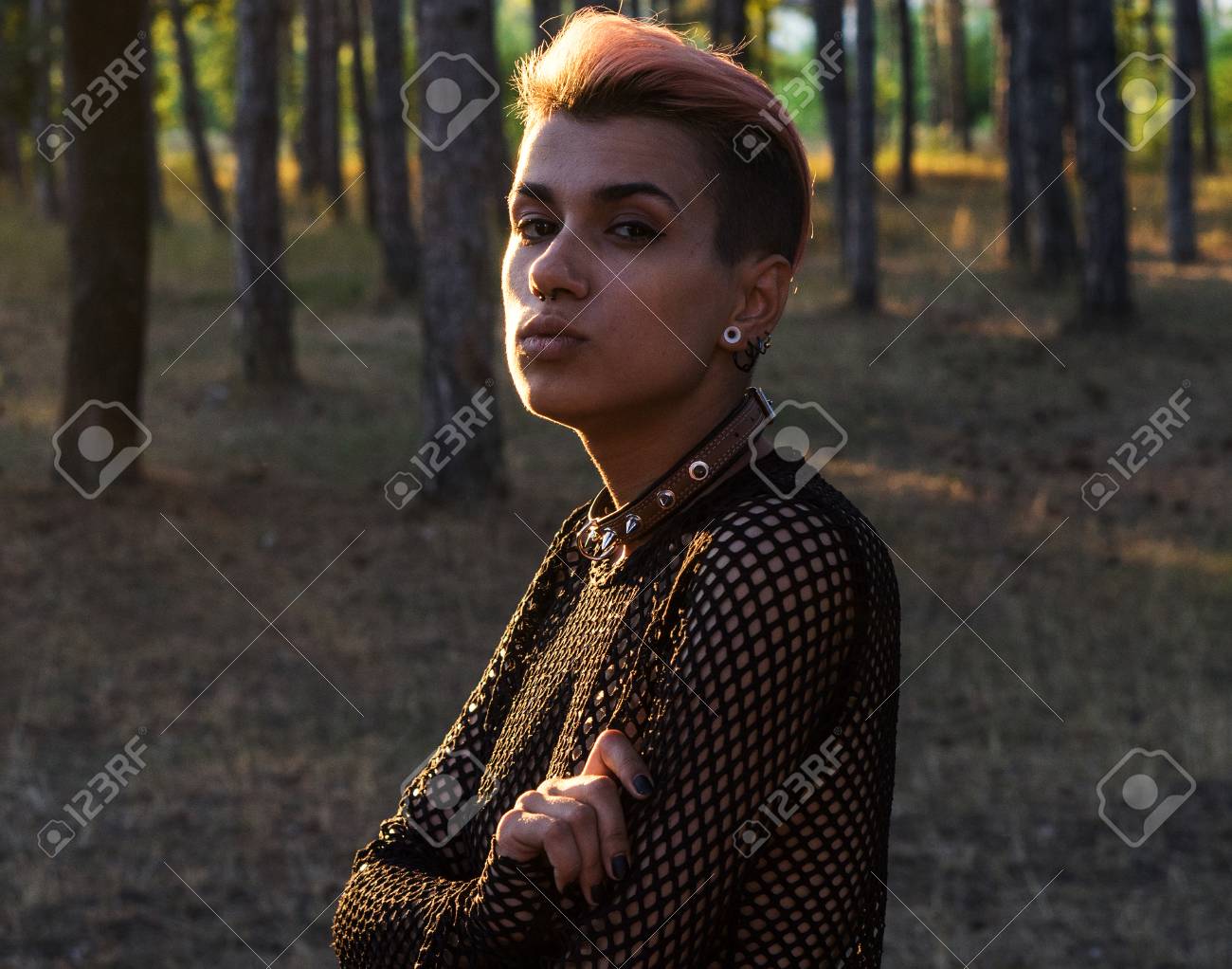 Naked punk young girl pic