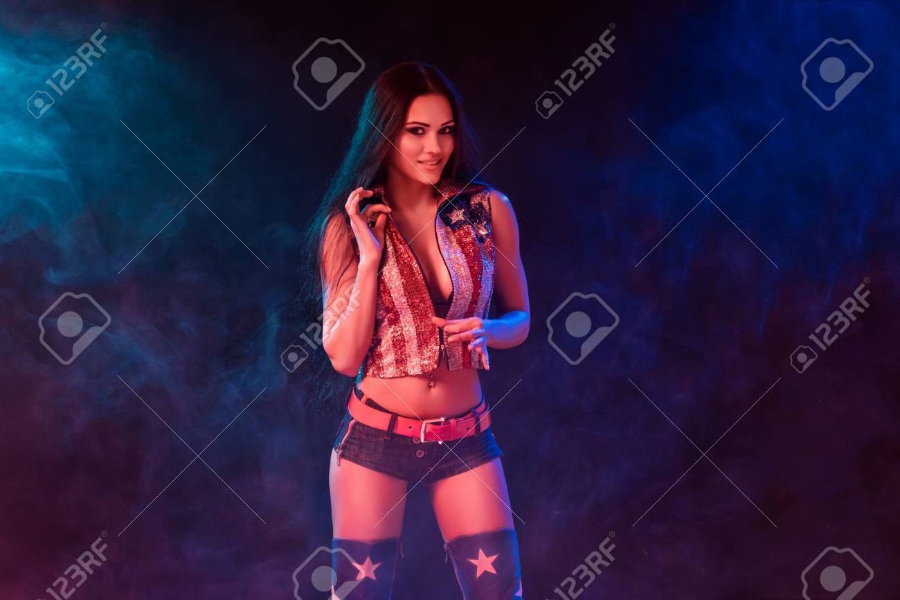 Naked go dancer