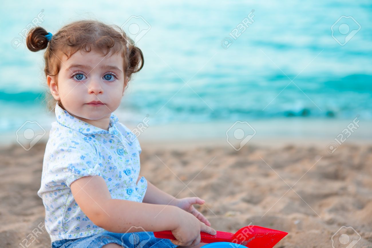 Toddler girl blue eyes photo Toddler girl blue eyes photo