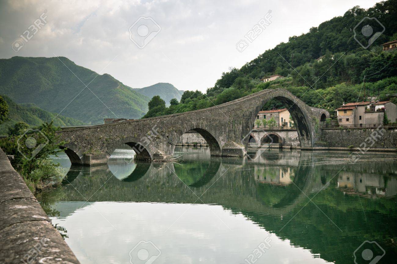 maddalena bridge at bagni di lucca tuscany italy also known as the devils