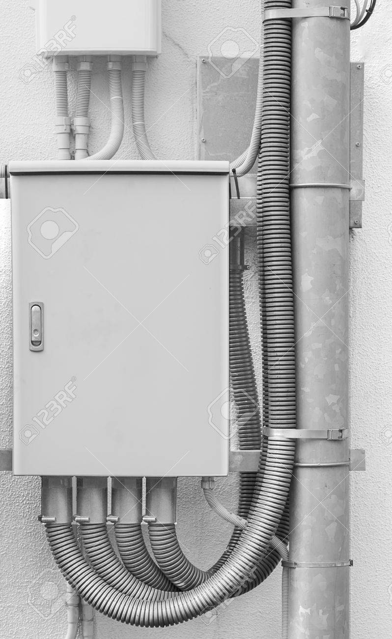 How to hook up free cable in apartment fire