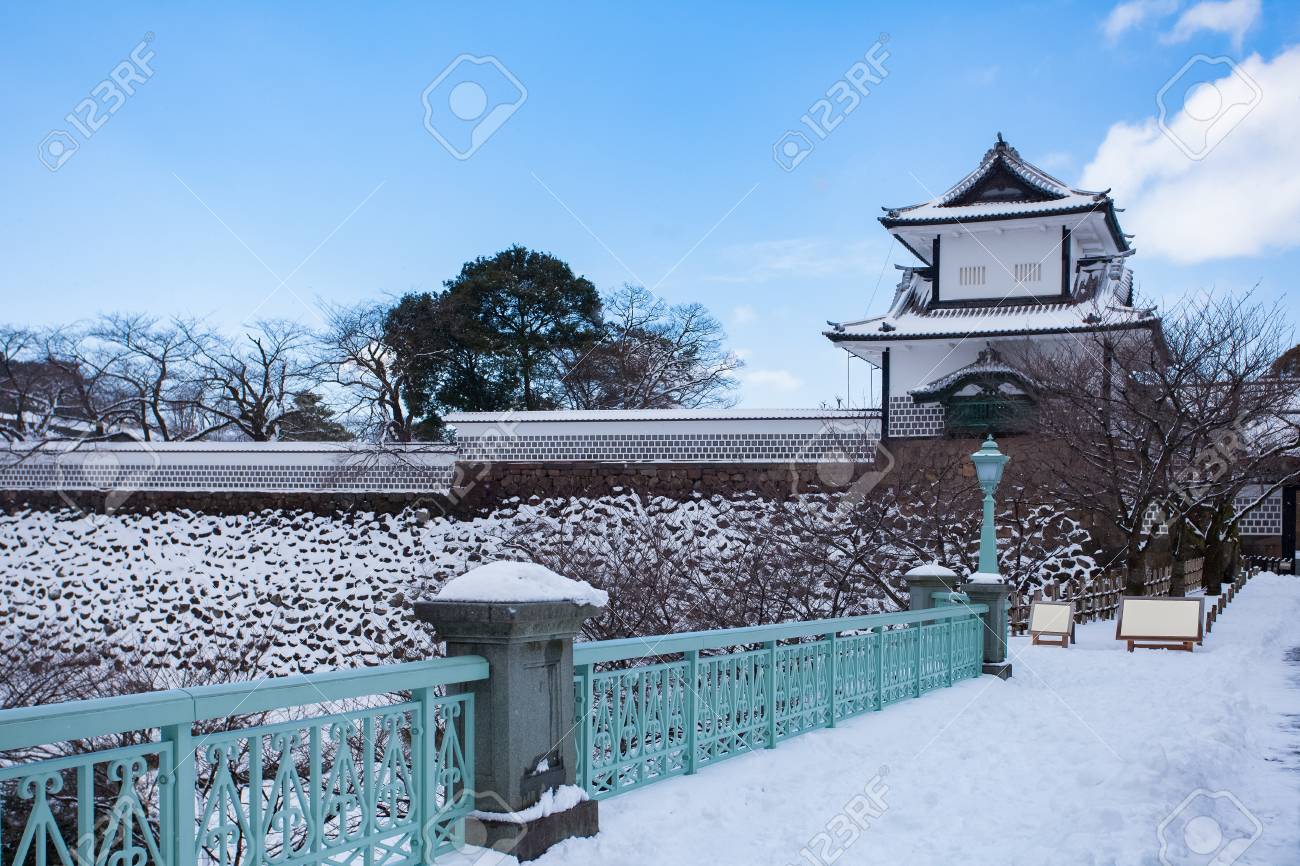 冬には雪で金沢城公園 の写真素材 画像素材 Image 冬には雪で金沢城公園 の写真素材 画像素材 Image