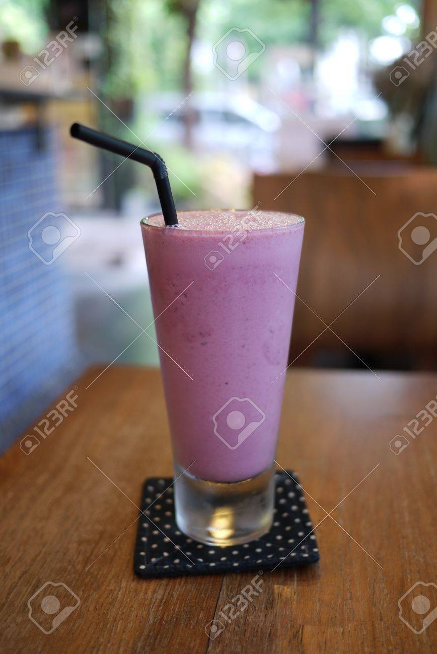 ピンクの飲み物 の写真素材 画像素材 Image ピンクの飲み物 の写真素材 画像素材 Image