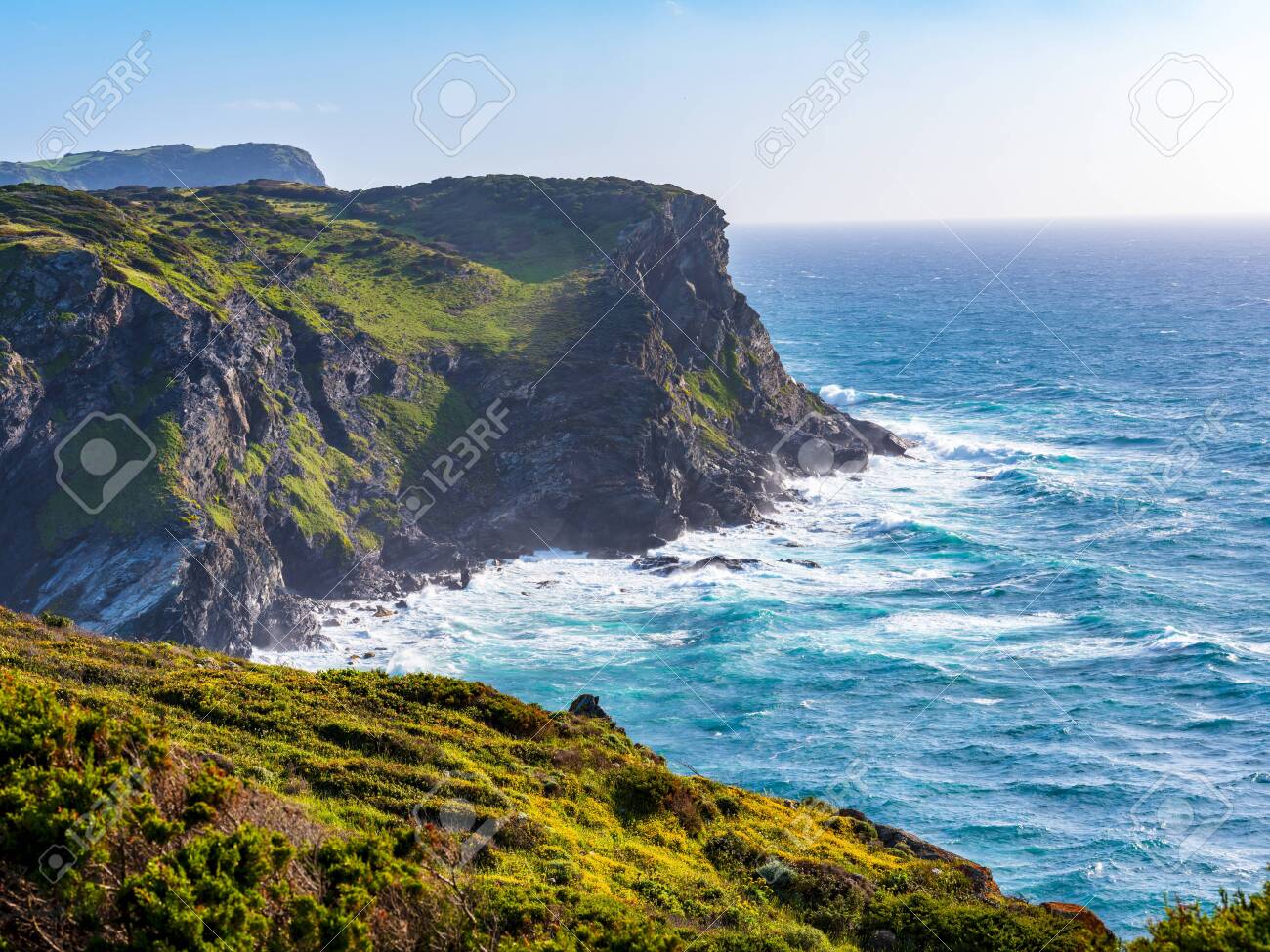 Cliff Above Lampianu Beach At Sunset Near Stintino Sardiniaの写真素材 画像素材image Cliff Above Lampianu Beach At Sunset Near Stintino Sardiniaの写真素材 画像素材image