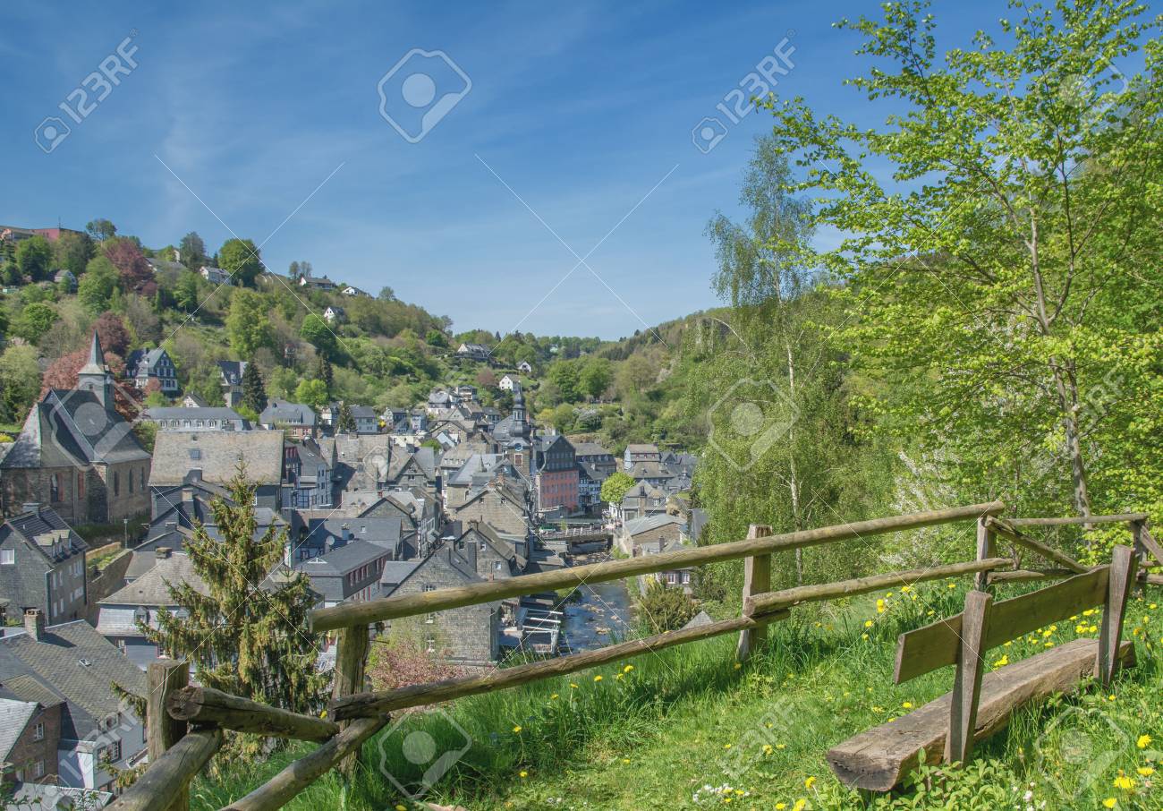 Idyllic Village Of Monschau In Eifel,North Rhine Westphalia Monschau North Rhine Westphalia Germany Eu Stockfotos