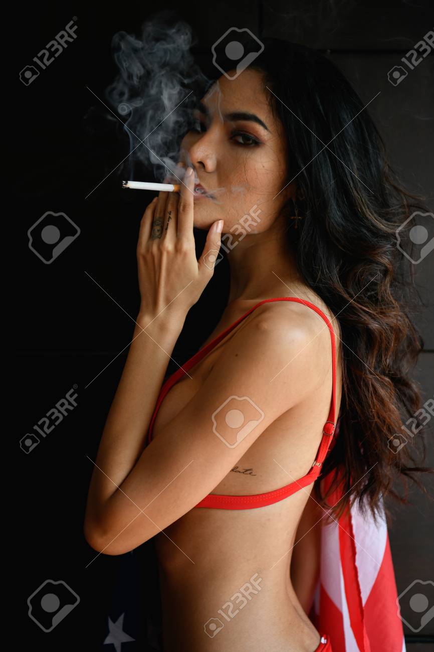 Karisma kapoor fake nude Pregnant pussy eating gif