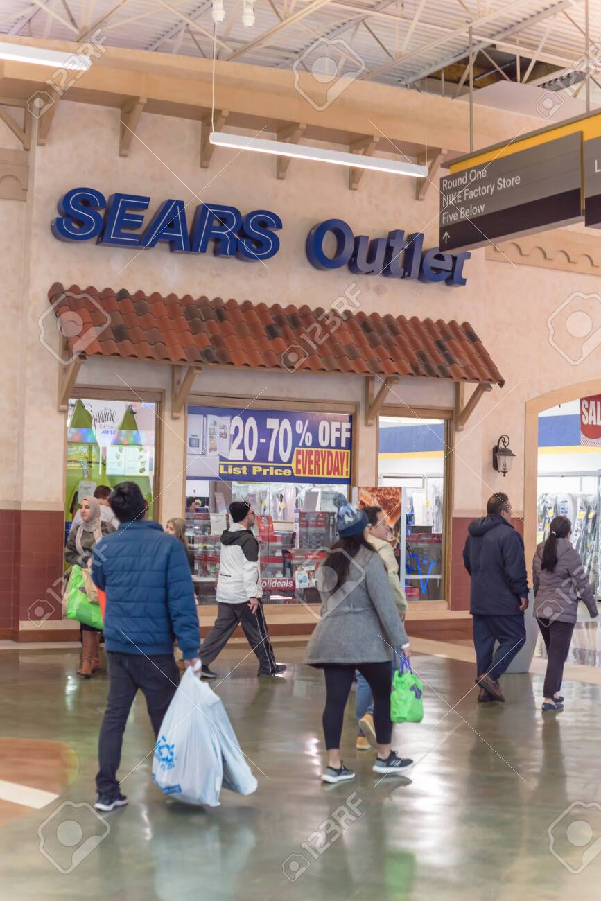 grapevine mills mall nike