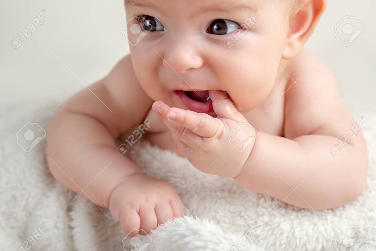 infant teething