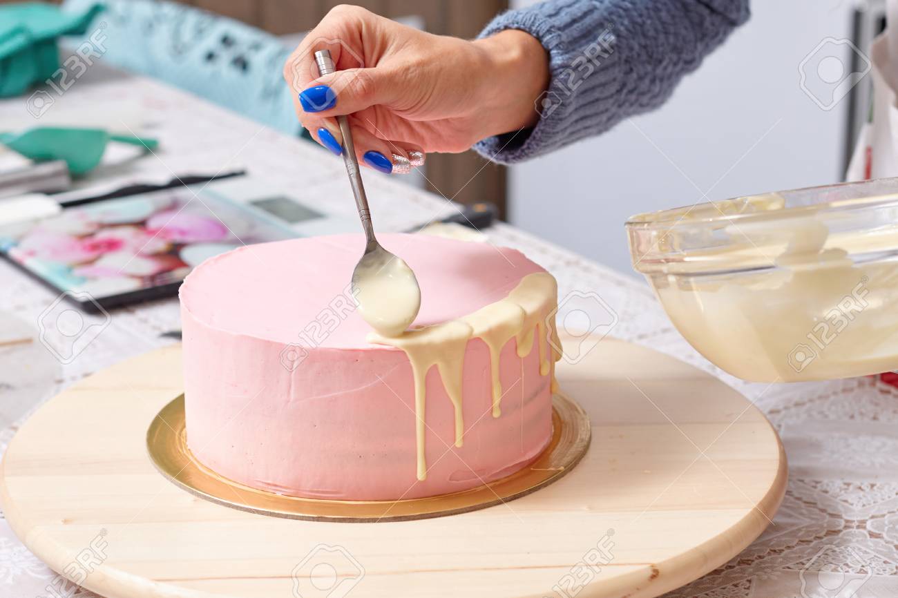 Formation Creme Gateau Decoration Classe De Maitre Banque D Images Et Photos Libres De Droits Image 7171 Formation Creme Gateau Decoration Classe De Maitre Banque D Images Et Photos Libres De Droits Image 7171