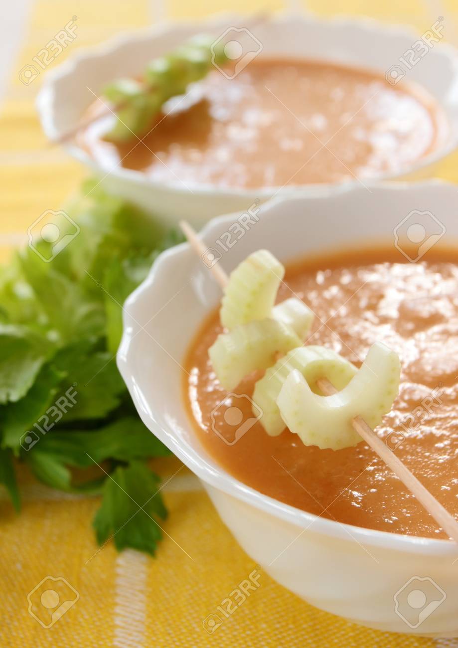 セロリ トマト スープ の写真素材 画像素材 Image