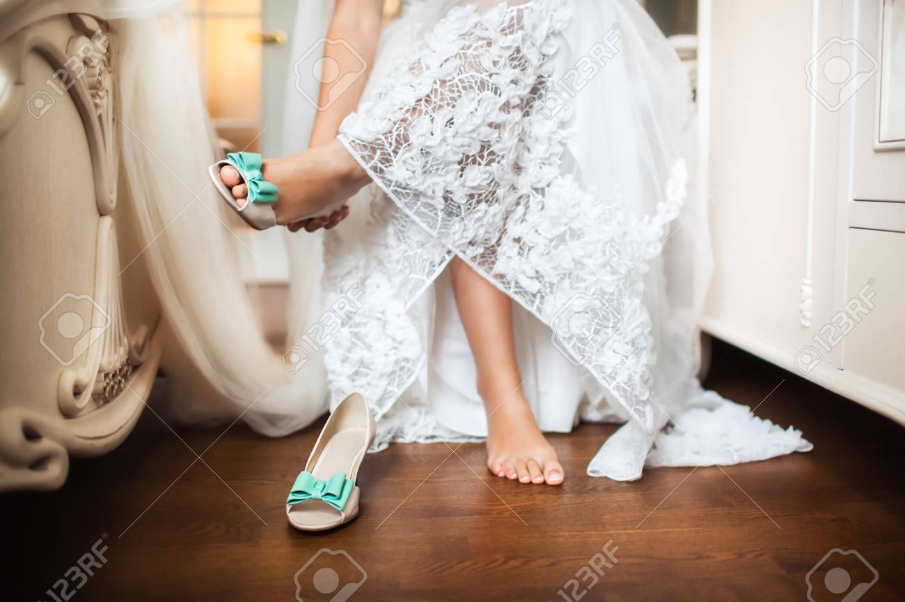wedding day bride shoes