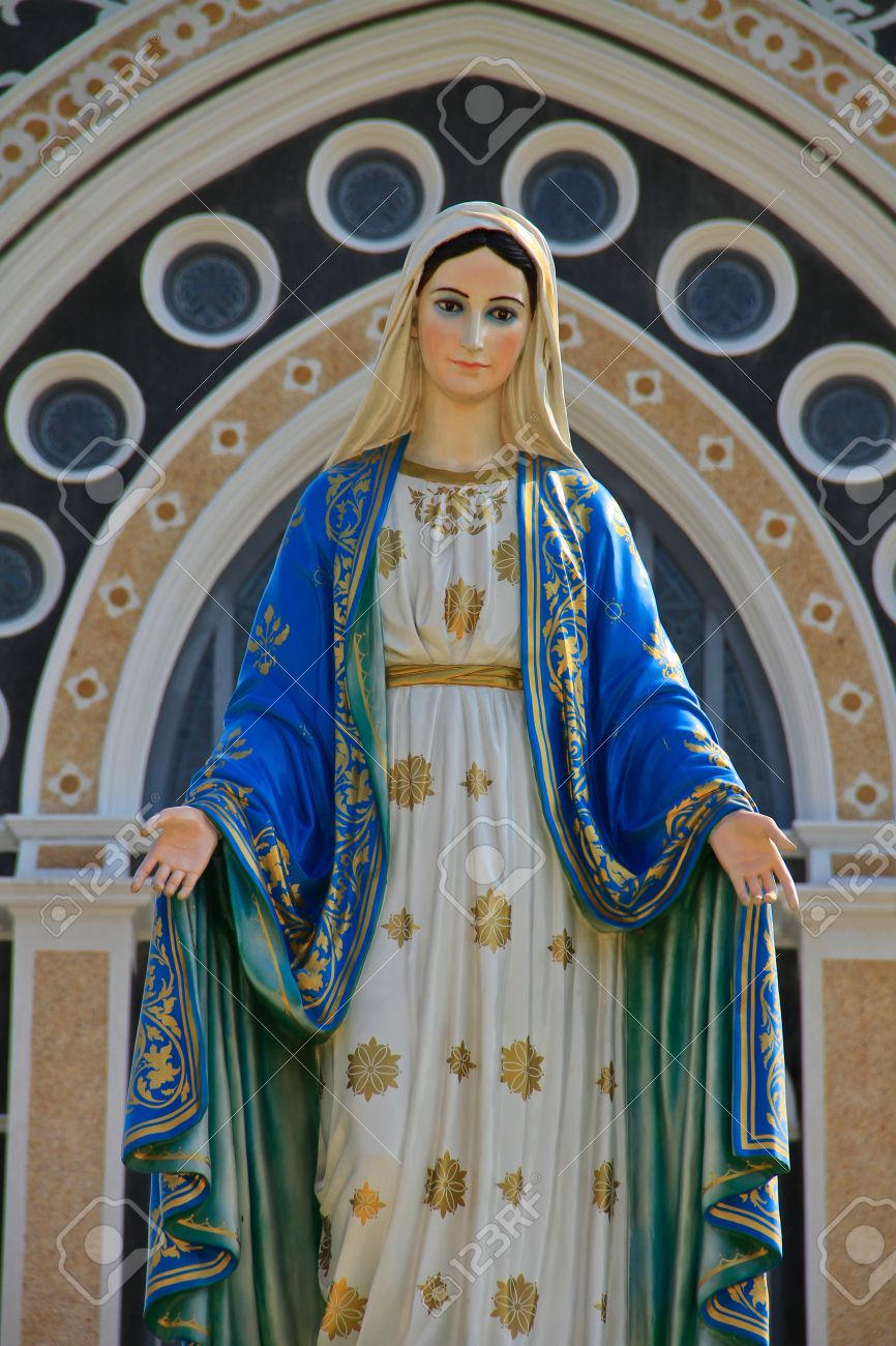 Estatua De La Virgen María Y La Iglesia Católica Fotos, Retratos, Imágenes Y Fotografía De Archivo Libres De Derecho. Image 12596876. Estatua De La Virgen María Y La Iglesia Católica Fotos, Retratos, Imágenes Y Fotografía De Archivo Libres De Derecho. Image 12596876.