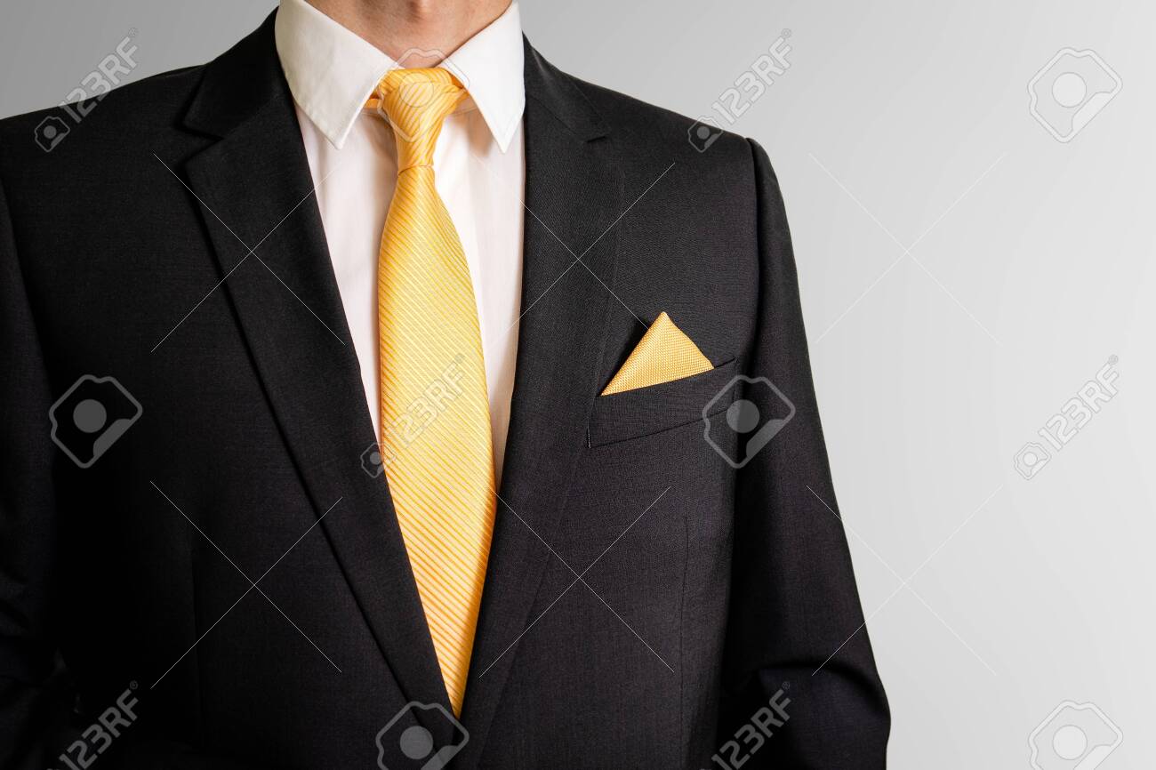 Corbata Negra Camisa Blanca Corbata Dorada Traje Con Corbata Dorada