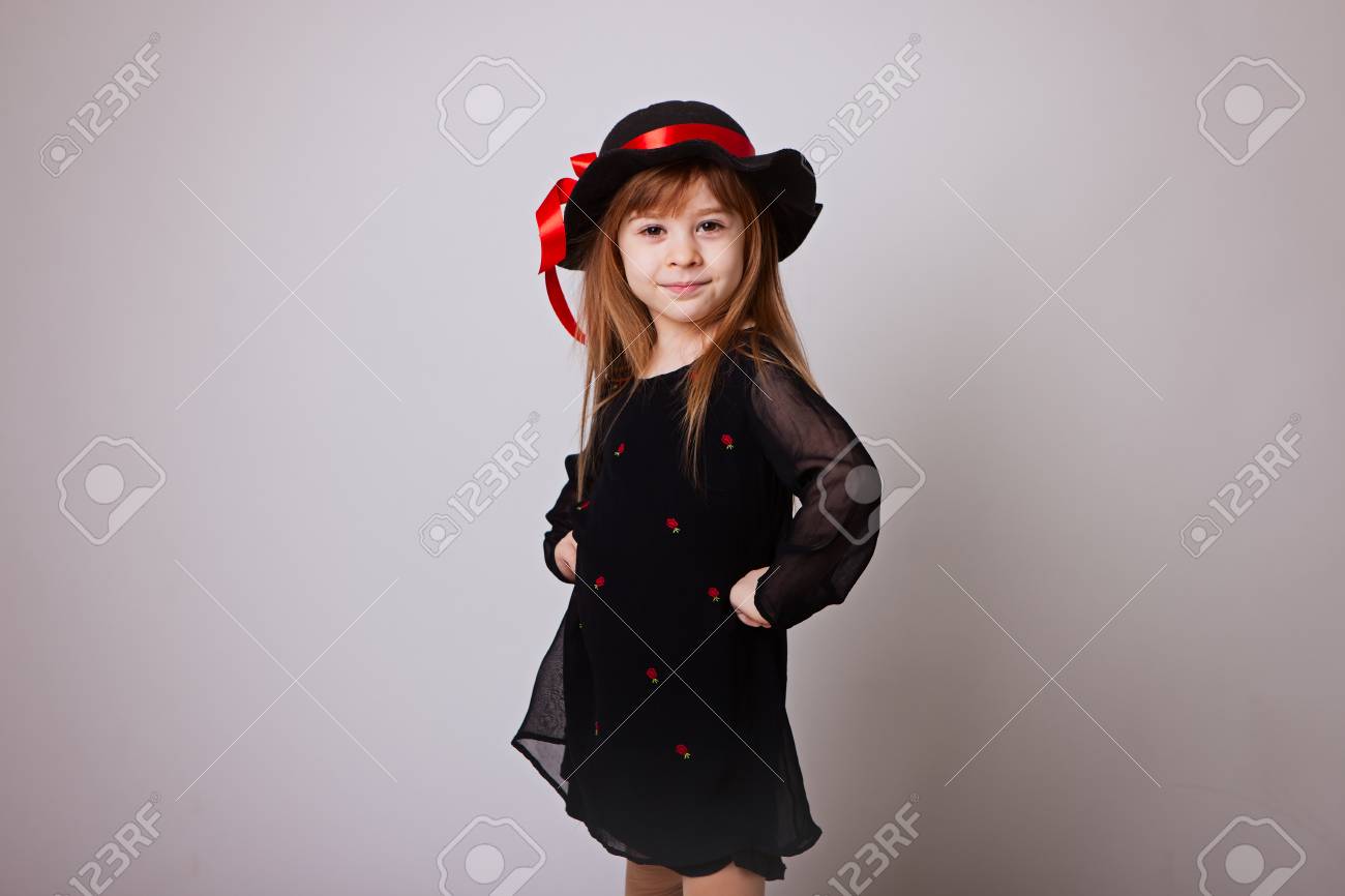 girls black bowler hat