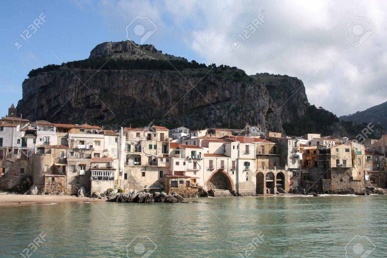 Cefalu, Sicily Island In Italy. Sea View Of Beautiful Mediterranean Town.  Province Of Palermo. In The Background: Huge Rock, La Rocca. Stock Photo,  Picture and Royalty Free Image. Image 6869310., image size:1300x866