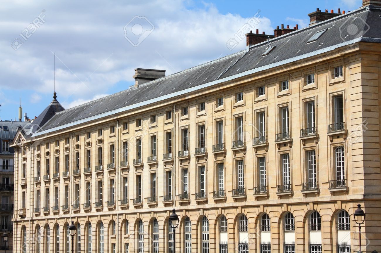 パリ フランス ソルボンヌ大学建築で有名です 法学部 の写真素材 画像素材 Image