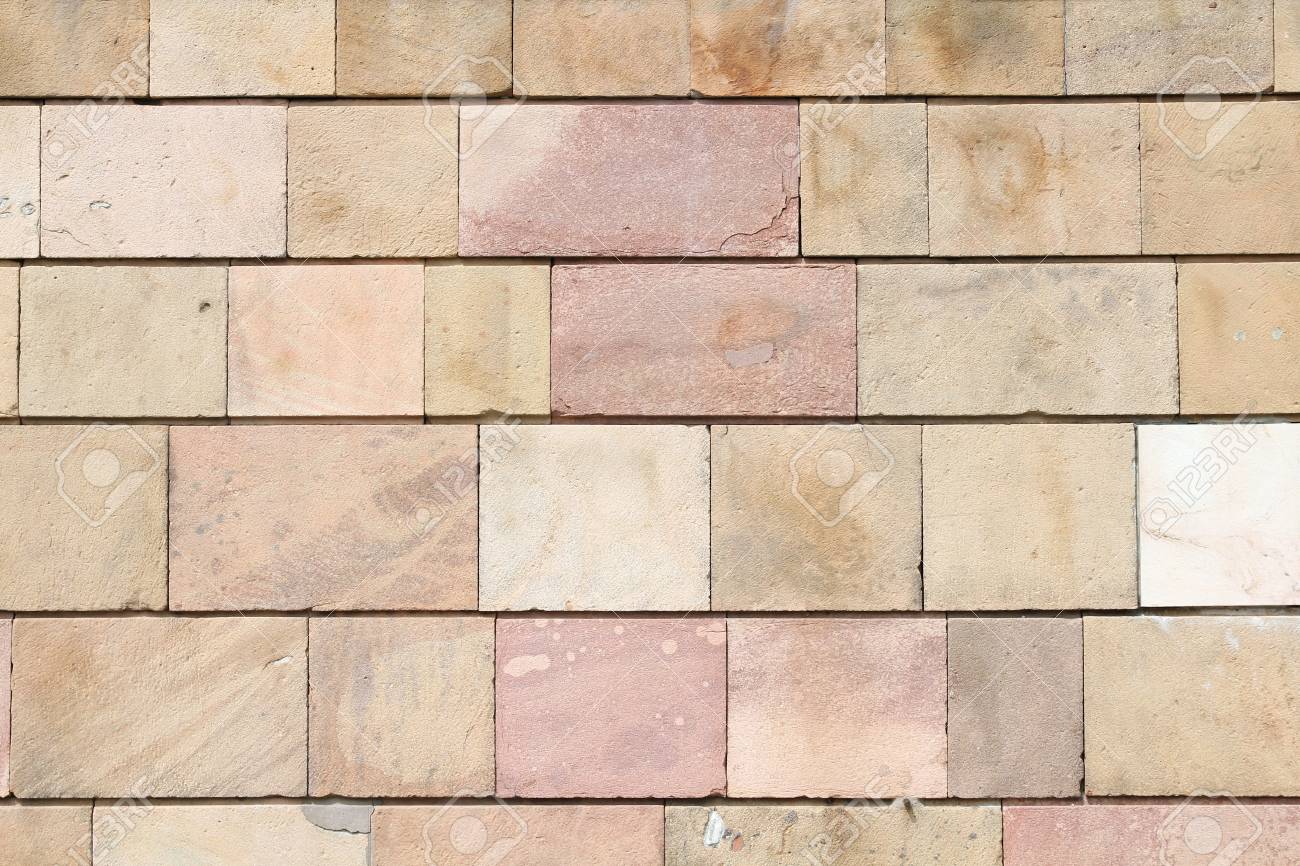 グランジ赤い砂岩の壁の背景テクスチャ 古いステンド グラスの壁 の写真素材 画像素材 Image