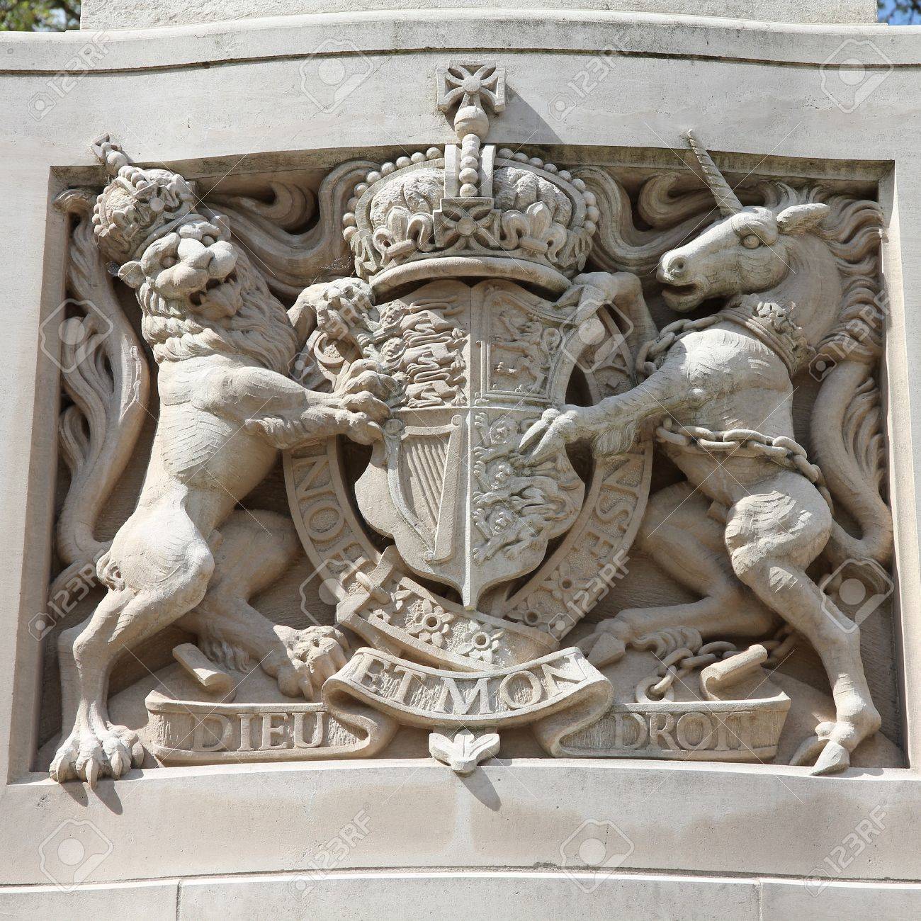 中世の王の紋章 ライオンの彫刻盾形 壁掛けレリーフ西洋置物壁装飾中世ヨーロッパ洋風オブジェウォールデコ壁飾りインテリア装飾品小物雑貨, image size:1300x1300