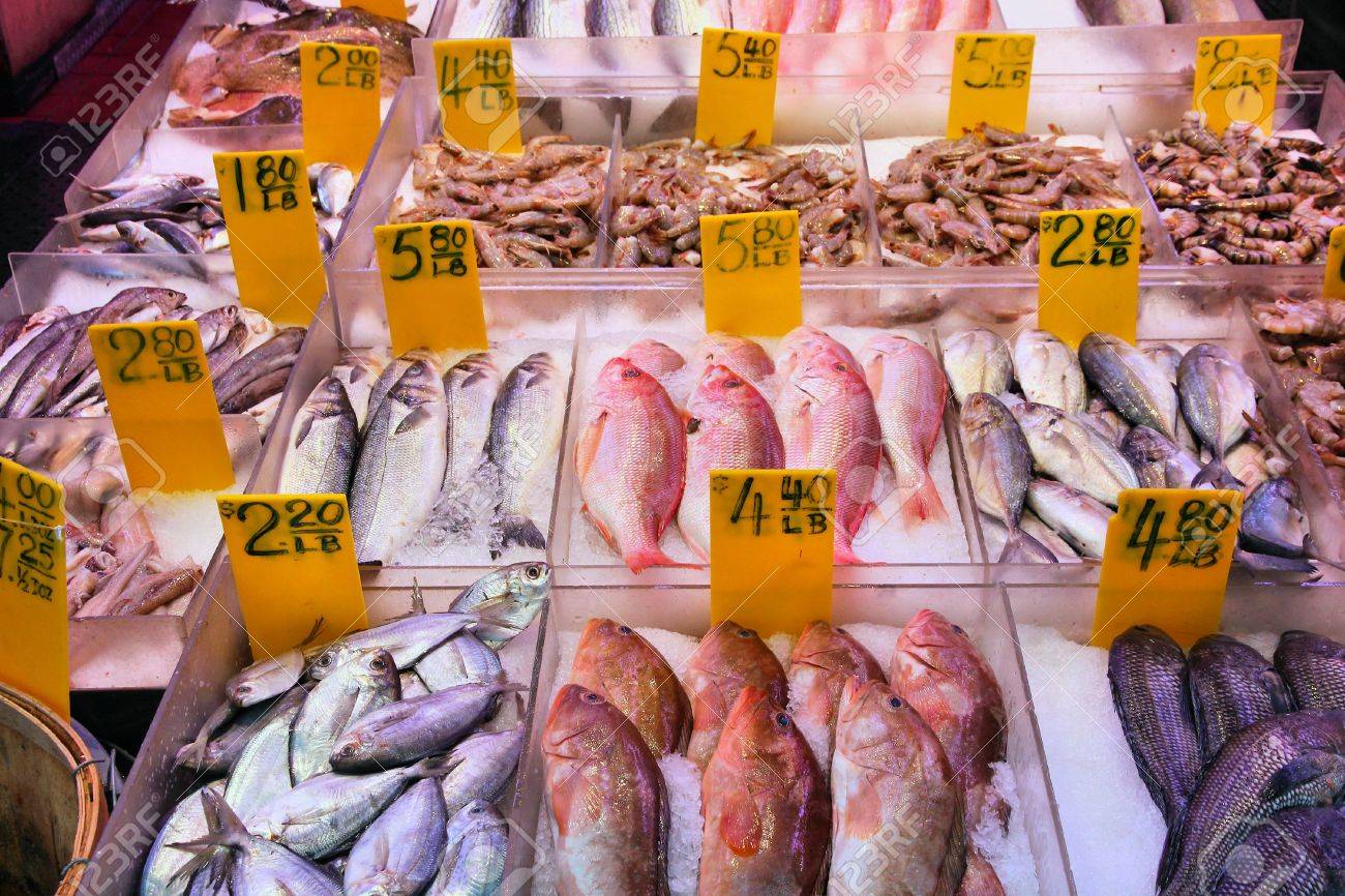 チャイナタウン マンハッタン ニューヨークの魚市場 シーフードの店 の写真素材 画像素材 Image