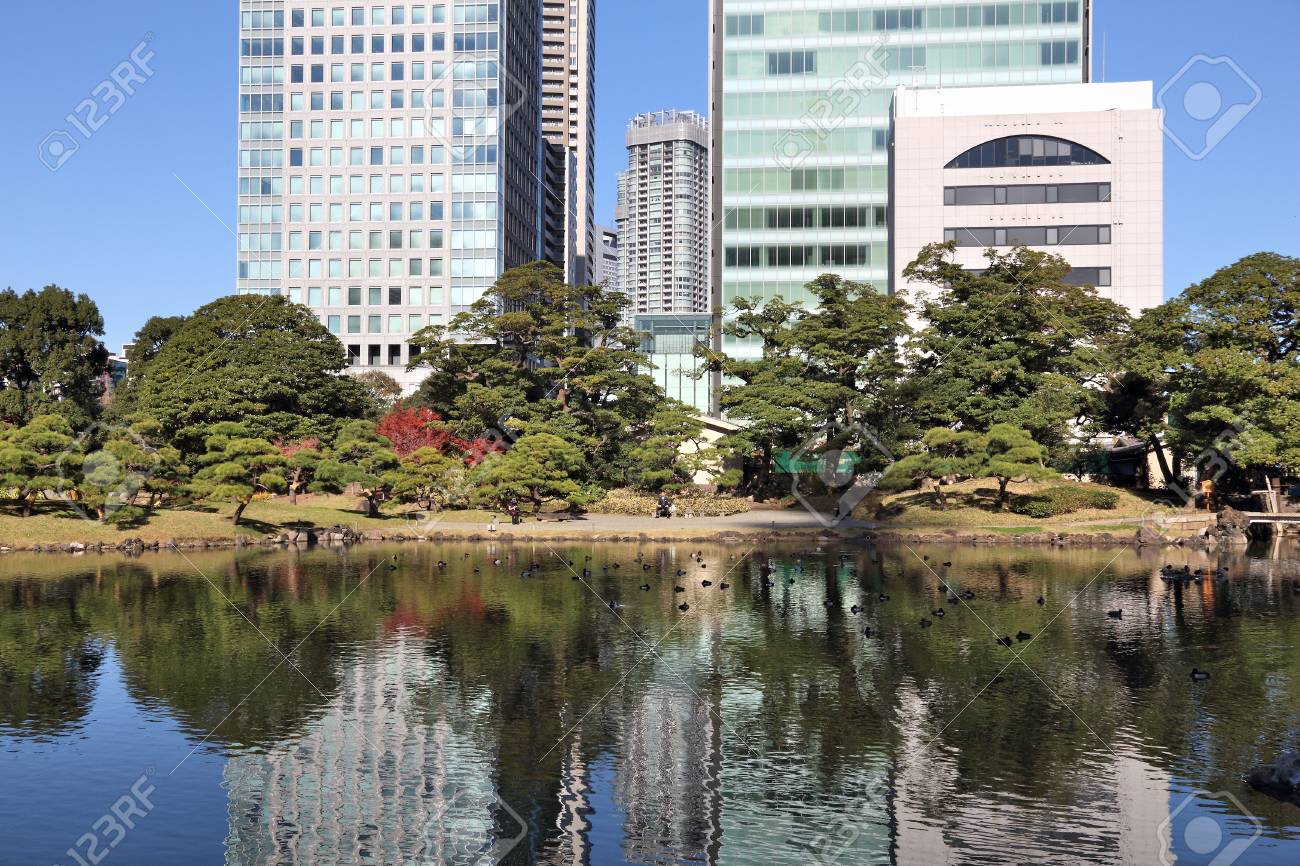 Tokyo Autumn City View Japanese Garden Kyu Shiba Rikyu Garden