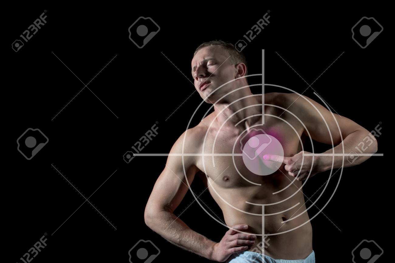 Chagrin D Amour D Un Jeune Homme Souffrant De La Douleur Le Concept De Resolution De Sante Homme Malheureux Avec Le Corps Nu Et Les Reins De La Douleur Dans Un Pantalon Blanc Sur