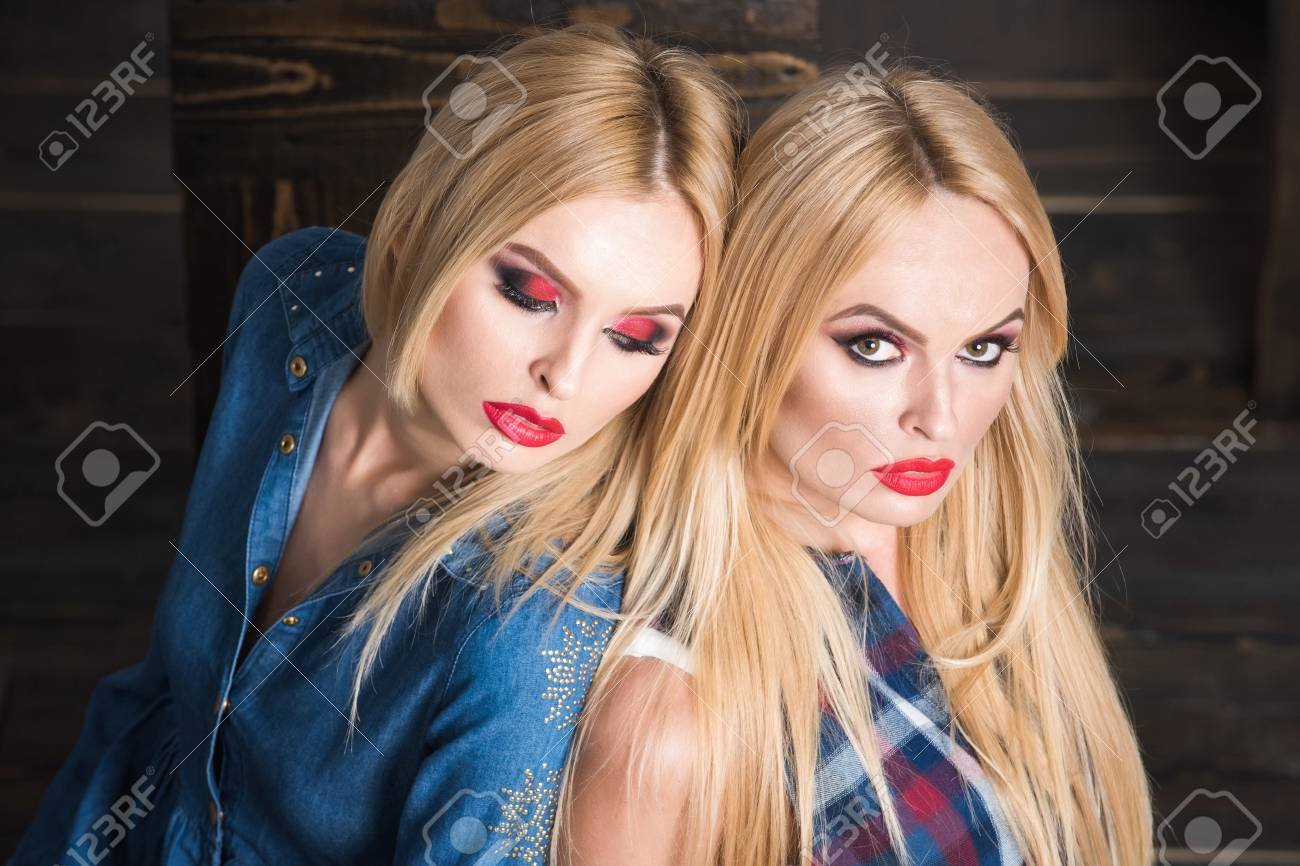 lesbian pic twin Lesbian pic twin